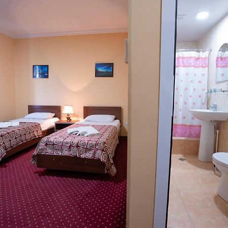 Rohat Hotel Chilonzor Tashkent Luaran gambar