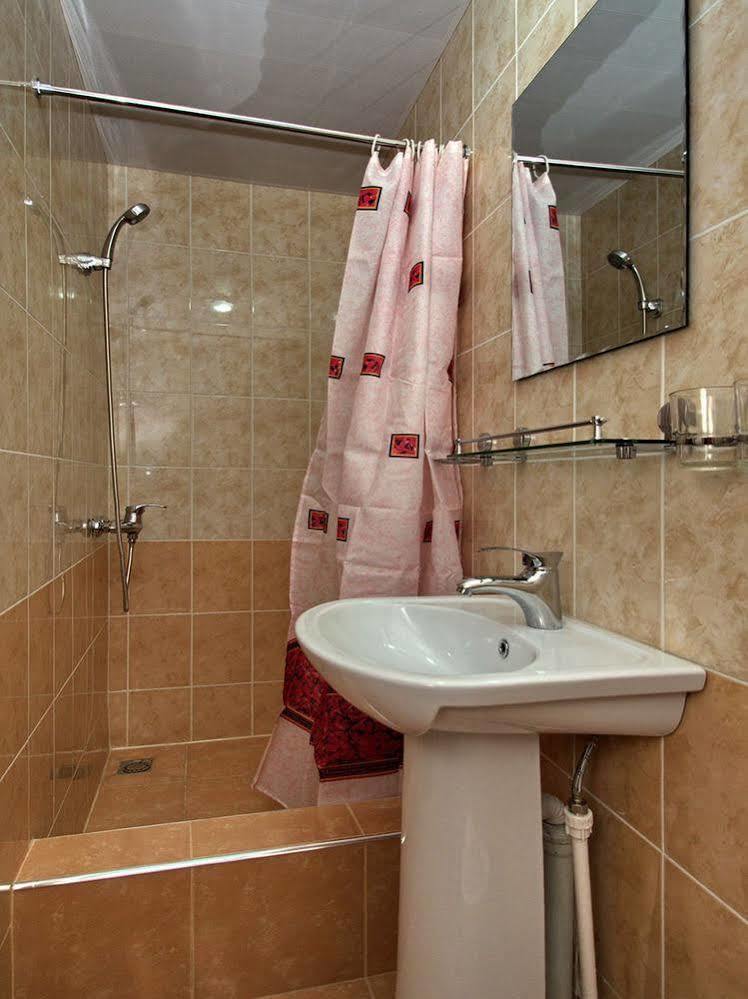 Rohat Hotel Chilonzor Tashkent Luaran gambar